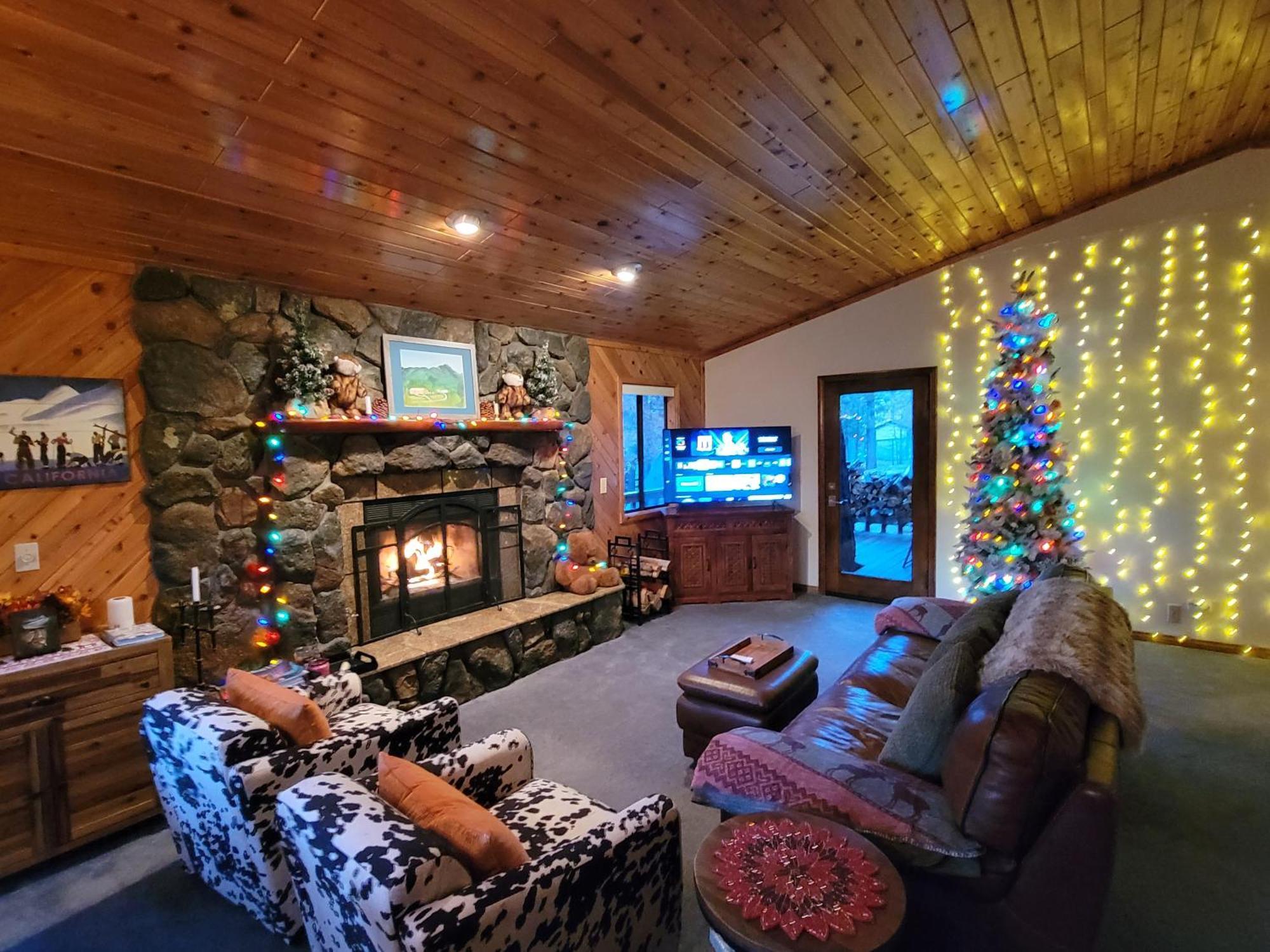 Four Seasons Getaway-Private Hot Spa With Pine Tree Views-Walk To Village And Pineknot Trailhead-Plus King Bed! 빅 베어 레이크 외부 사진